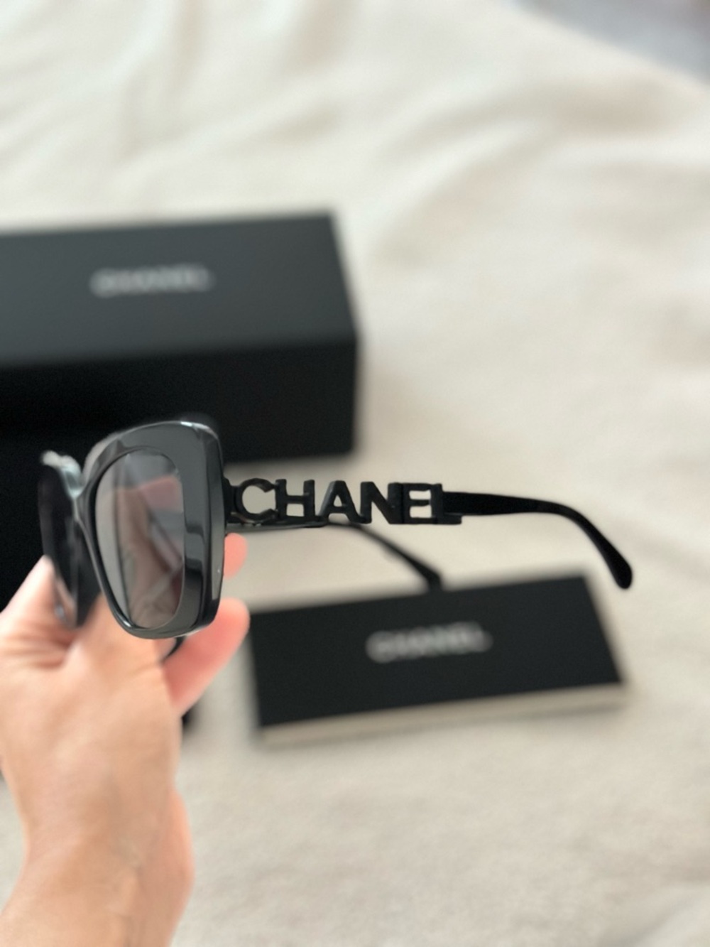 CHANEL Black Oversized Square Sunglasses with Branded Case - Picture 3 of 11